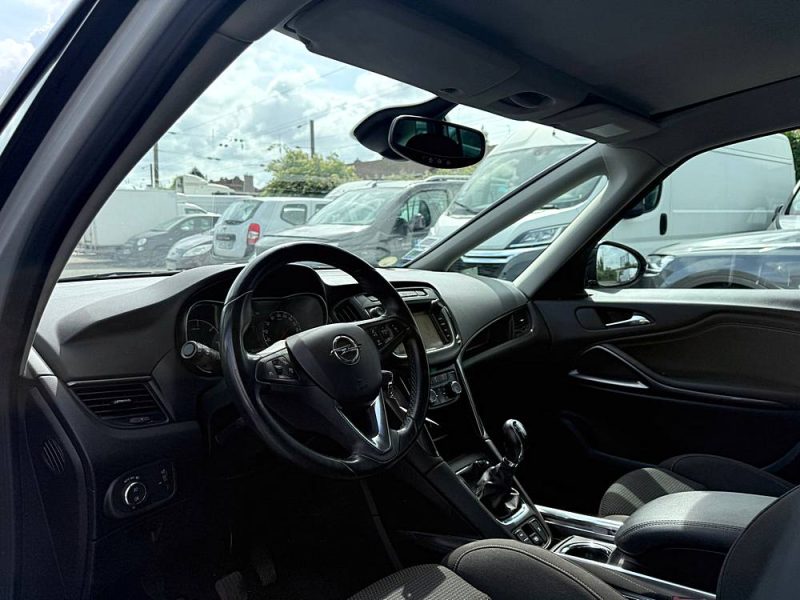 OPEL ZAFIRA TOURER 2016