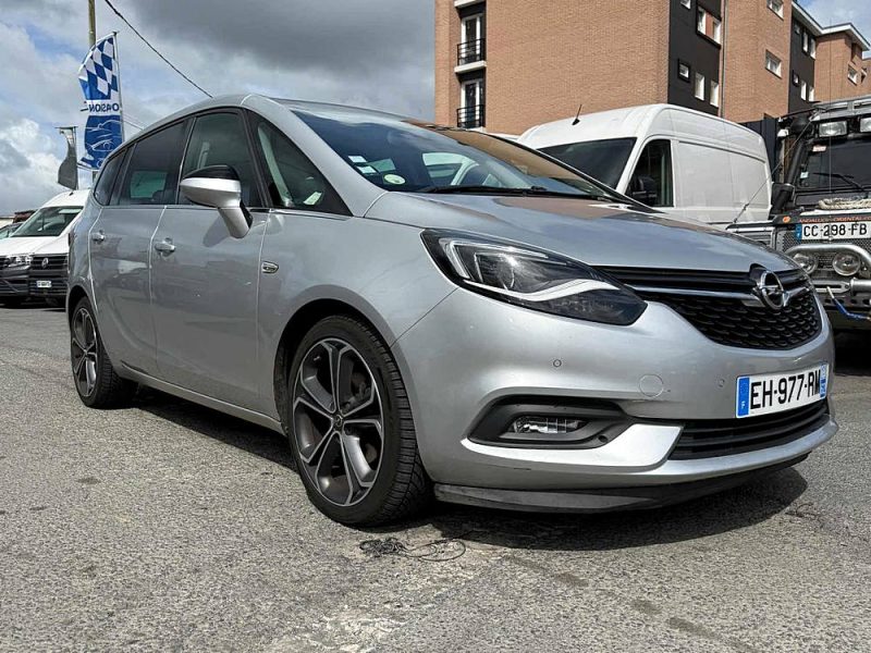 OPEL ZAFIRA TOURER 2016