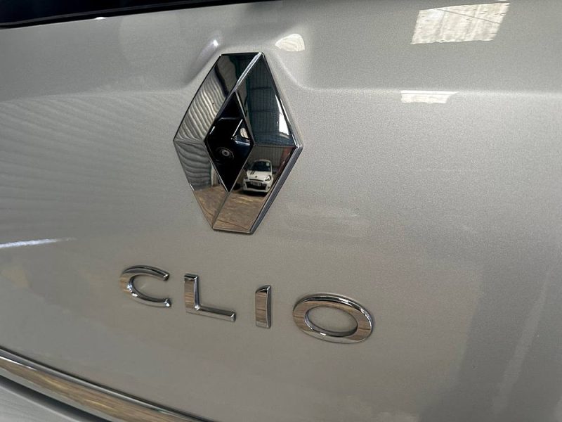 RENAULT CLIO IV 0.9 TCE 90 INTENS APPLE CARPLAY