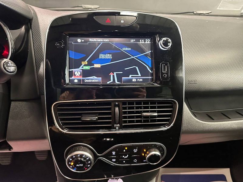 RENAULT CLIO IV 0.9 TCE 90 INTENS APPLE CARPLAY