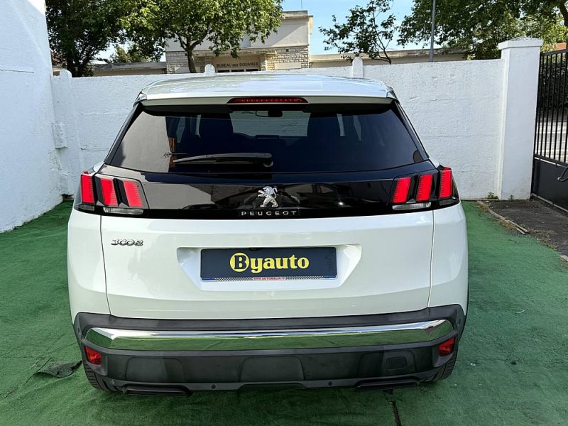 PEUGEOT 3008 2018