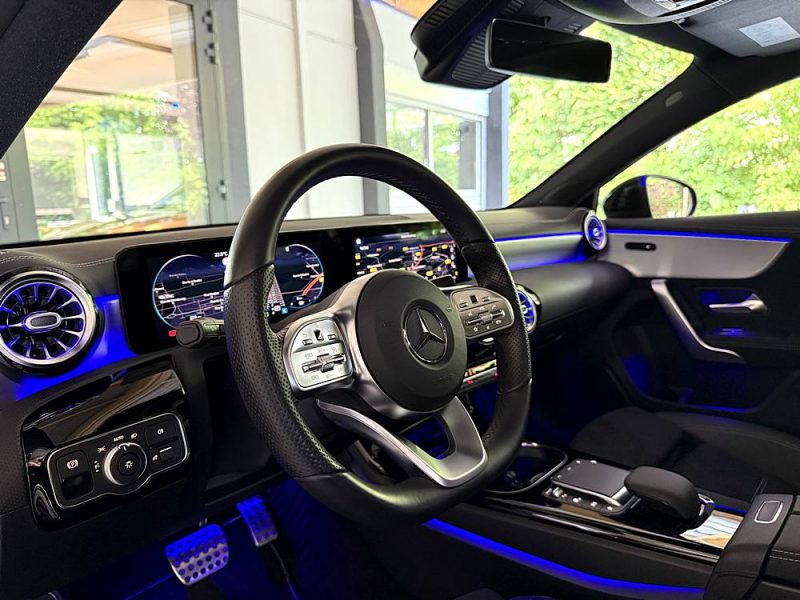 MERCEDES CLASSE A 250e 218 CV AMG LINE 8G-DCT 