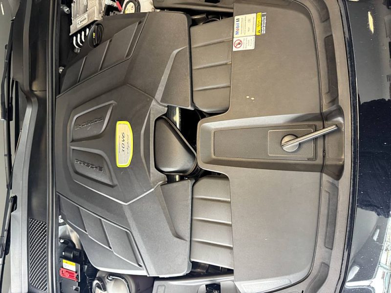 PORSCHE CAYENNE E-HYBRID 2022