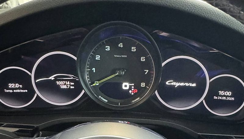 PORSCHE CAYENNE E-HYBRID 2022