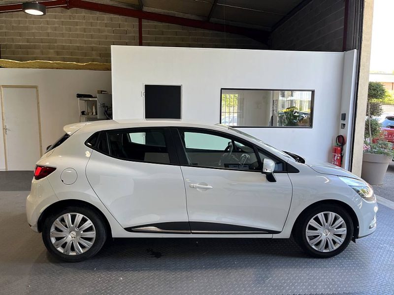 RENAULT CLIO 2018