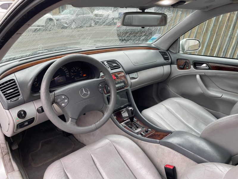 MERCEDES CLK EN L'ETAT