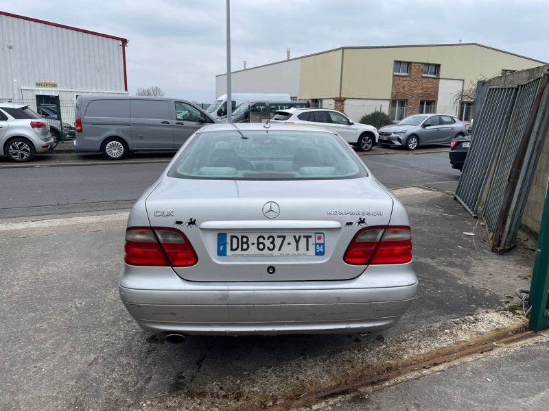 MERCEDES CLK EN L'ETAT