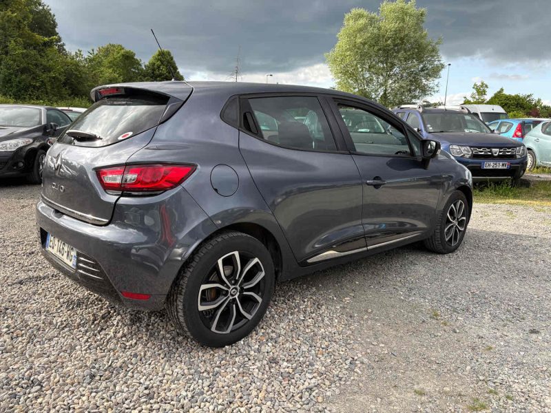 RENAULT CLIO 2017