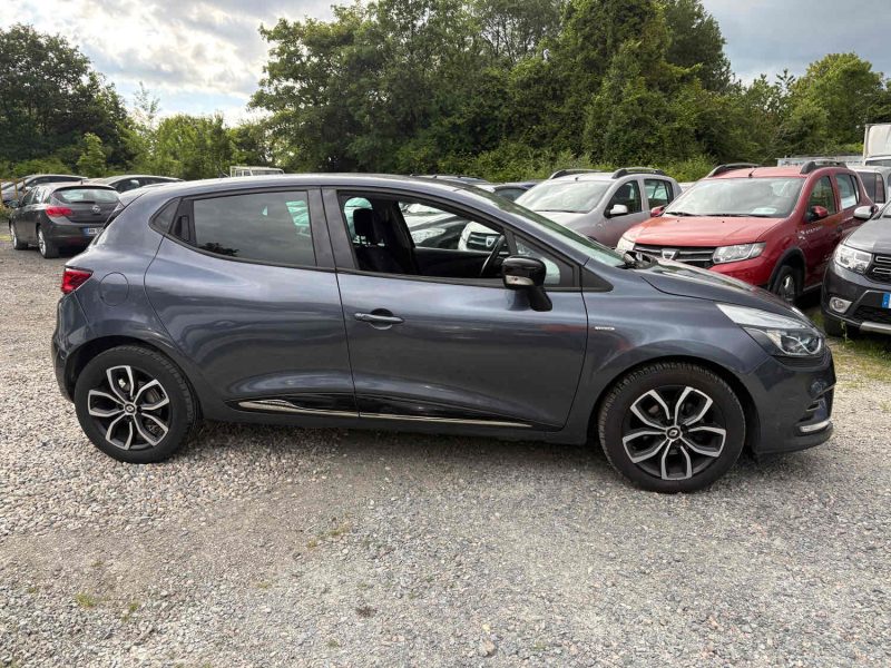 RENAULT CLIO 2017