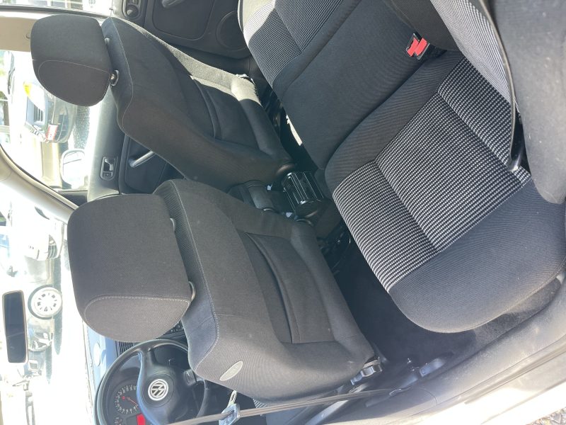 VOLKSWAGEN GOLF 2000