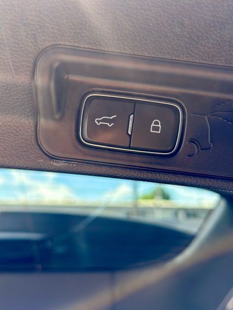 FORD EXPLORER PLATINIUM  V6 Bi TURBO 7pl 