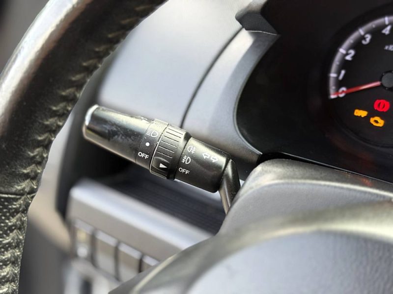 MAZDA 2.0 TD - 110CH PACK ELEGANCE Véhicule destiné uniquement aux professionnels, 