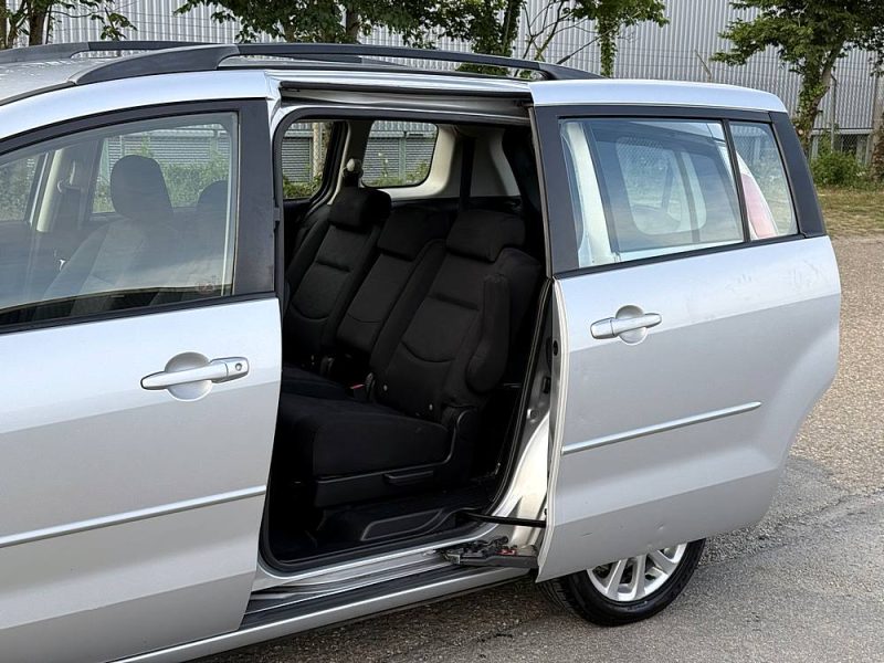 MAZDA 2.0 TD - 110CH PACK ELEGANCE Véhicule destiné uniquement aux professionnels, 