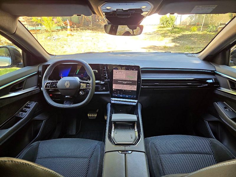 RENAULT  AUSTRAL 2024