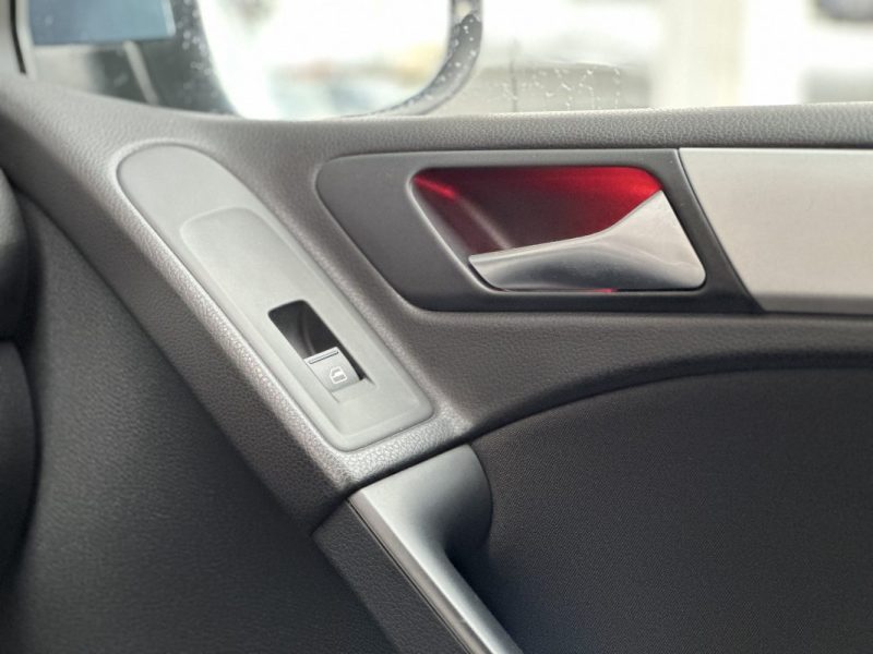 VOLKSWAGEN  GOLF 2008