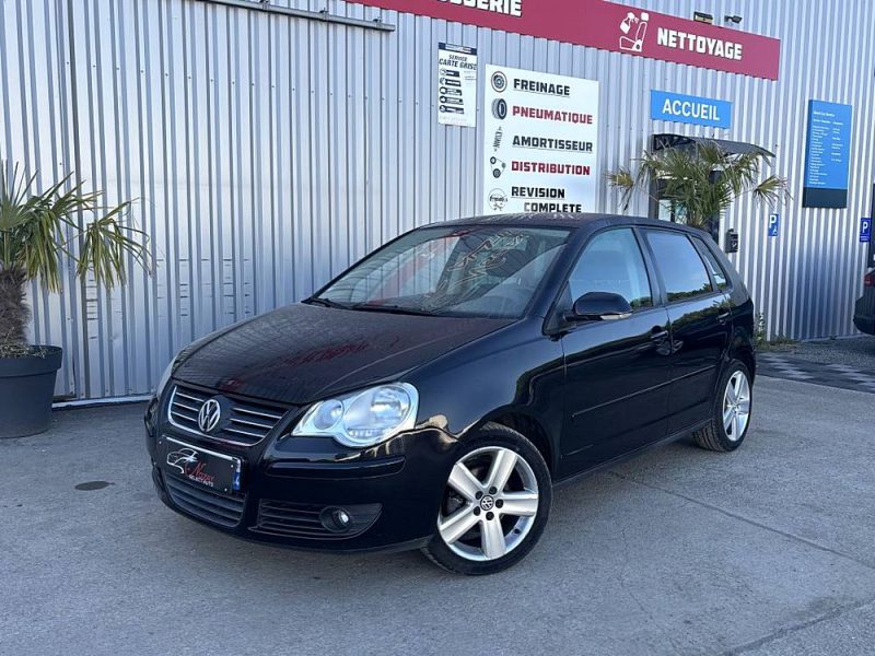 VOLKSWAGEN POLO 1.4 TDI SPORTLINE 80CV GARANTIE 12 MOIS
