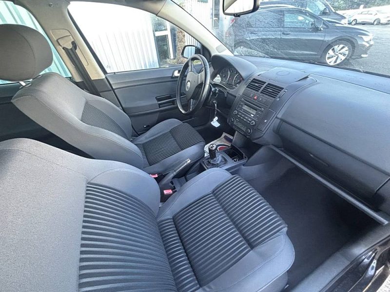 VOLKSWAGEN POLO 1.4 TDI SPORTLINE 80CV GARANTIE 12 MOIS