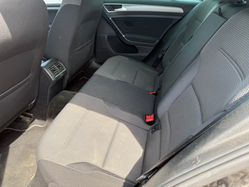 VOLKSWAGEN GOLF 7  2015