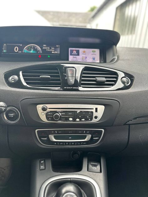 RENAULT MEGANE SCENIC 2012