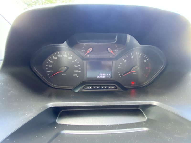 PEUGEOT PARTNER 2020