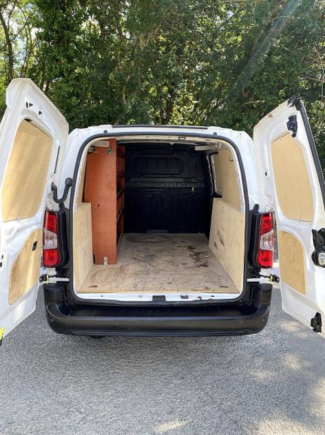 PEUGEOT PARTNER 2020