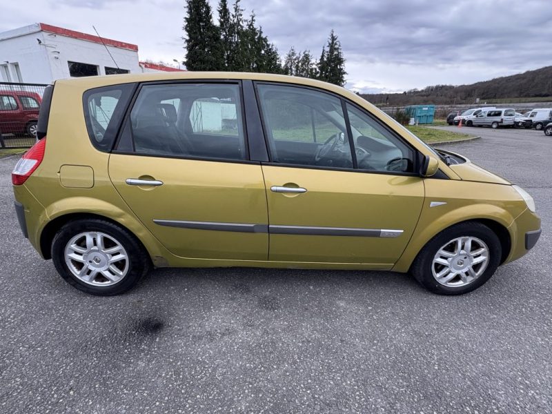 RENAULT MEGANE SCENIC 2005