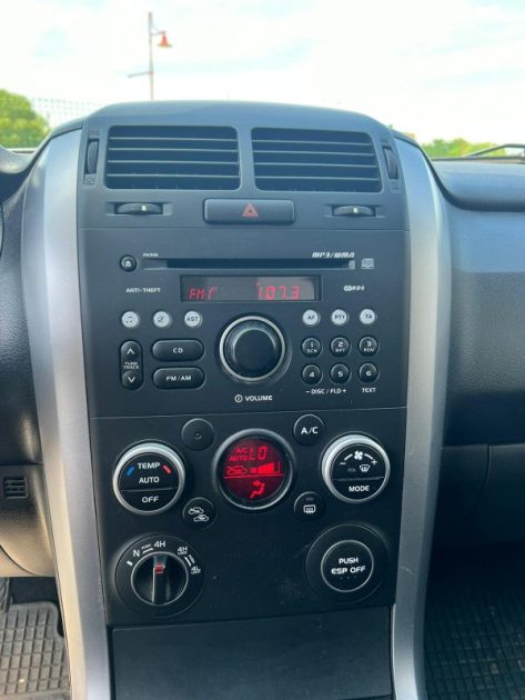 SUZUKI GRAND VITARA  2011 1.9 DDiS 130CV 4x4 / Moteur à Chaine / CT OK / Révisée