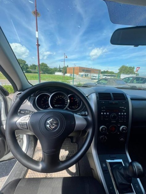 SUZUKI GRAND VITARA  2011 1.9 DDiS 130CV 4x4 / Moteur à Chaine / CT OK / Révisée