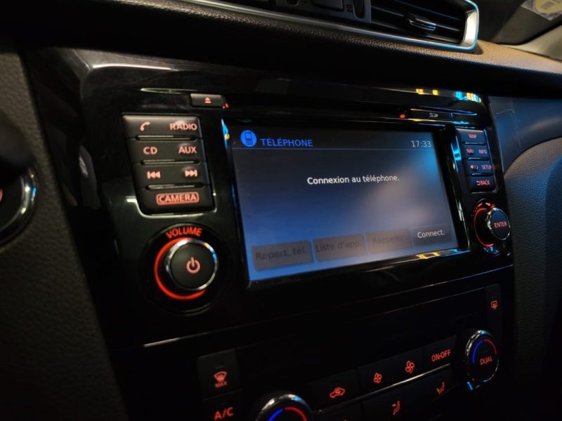 NISSAN QASHQAI 1.6 dCi 130cv N-CONNECTA / 2EME MAIN / CAMERA 360° / TOIT PANORAMIQUE / KEYLESS / 