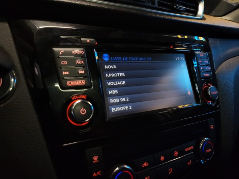 NISSAN QASHQAI 1.6 dCi 130cv N-CONNECTA / 2EME MAIN / CAMERA 360° / TOIT PANORAMIQUE / KEYLESS / 