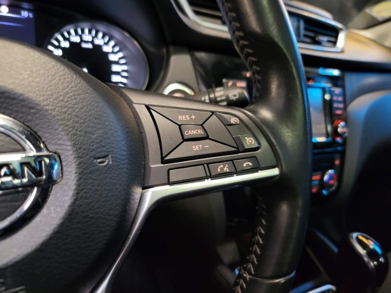 NISSAN QASHQAI 1.6 dCi 130cv N-CONNECTA / 2EME MAIN / CAMERA 360° / TOIT PANORAMIQUE / KEYLESS / 