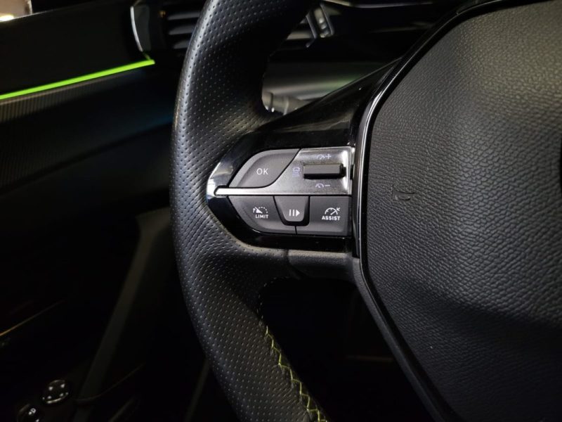 PEUGEOT 308 1.2 PURETECH 130cv GT / APPLE CARPLAY / VOLANT CHAUFFANT / SIEGES CHAUFFANTS