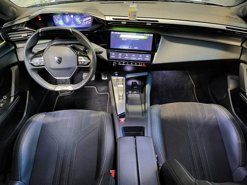 PEUGEOT 308 1.2 PURETECH 130cv GT / APPLE CARPLAY / VOLANT CHAUFFANT / SIEGES CHAUFFANTS