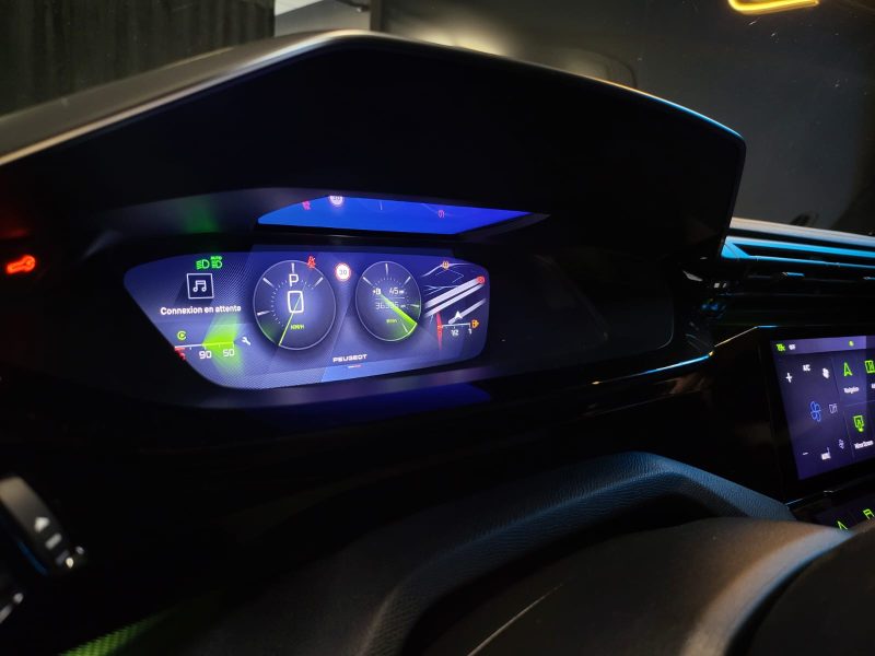 PEUGEOT 308 1.2 PURETECH 130cv GT / APPLE CARPLAY / VOLANT CHAUFFANT / SIEGES CHAUFFANTS