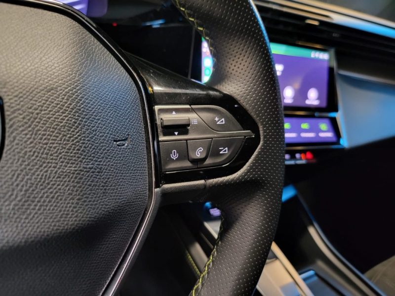 PEUGEOT 308 1.2 PURETECH 130cv GT / APPLE CARPLAY / VOLANT CHAUFFANT / SIEGES CHAUFFANTS