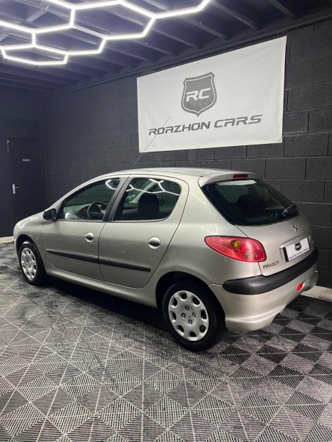 PEUGEOT 206 2005