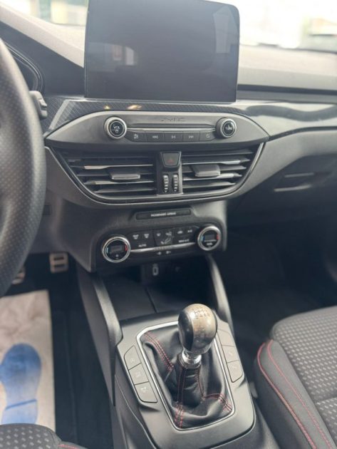 FORD FOCUS 1.0i SCTi 125cv Titanium-X