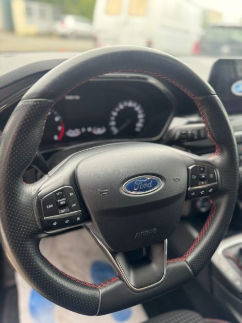 FORD FOCUS 1.0i SCTi 125cv Titanium-X