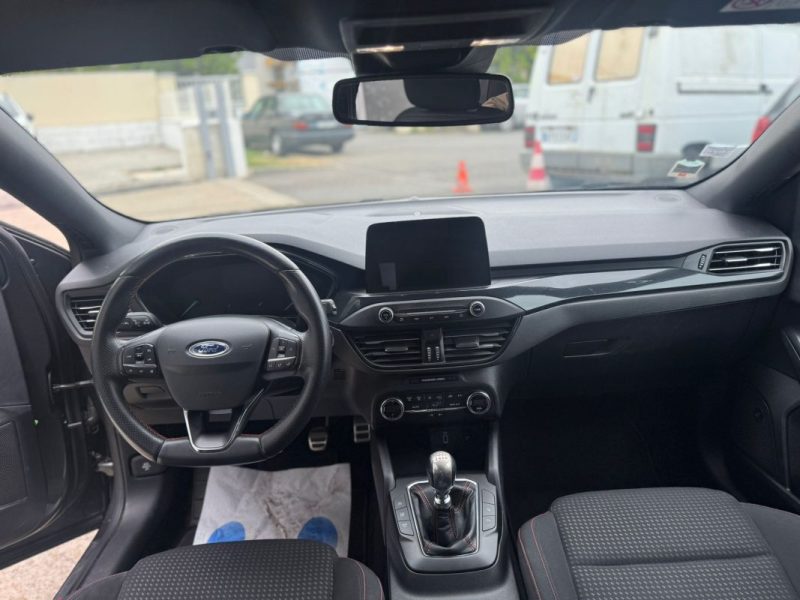 FORD FOCUS 1.0i SCTi 125cv Titanium-X