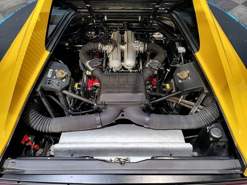 FERRARI 348 TB 3.4 V8 300 cv BVM5 / YOUNGTIMER