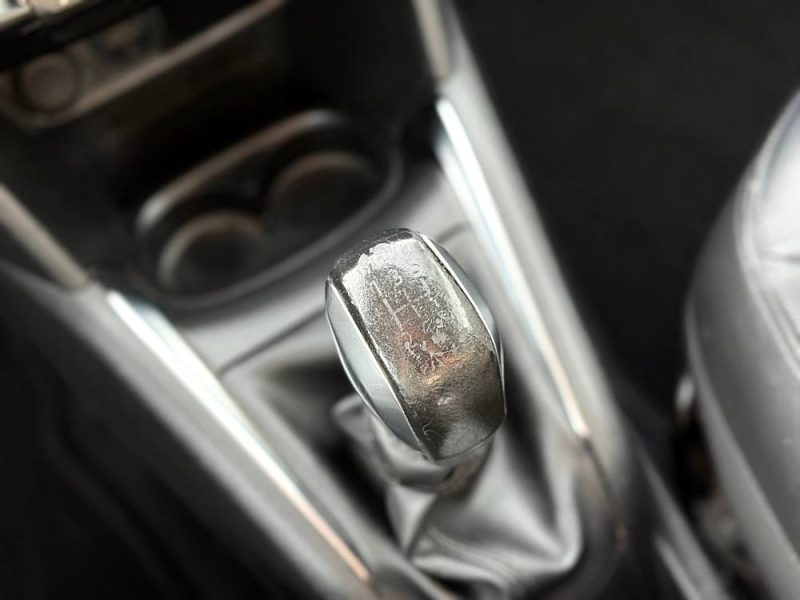 PEUGEOT 208 1.6 VTI 120CH BVM5 FELINE