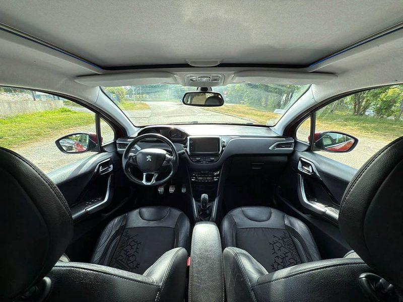 PEUGEOT 208 1.6 VTI 120CH BVM5 FELINE