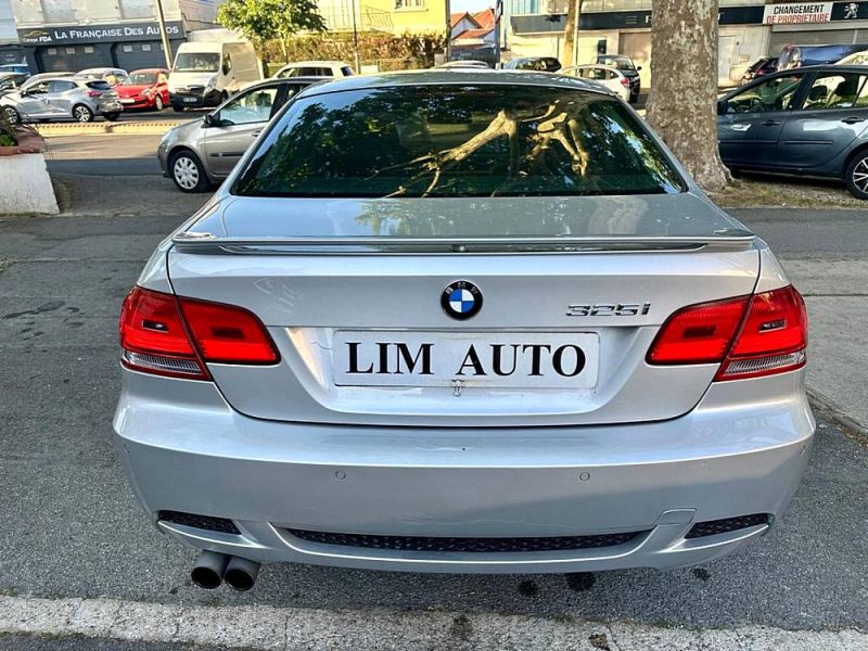 BMW 325i E92 218ch PACK M