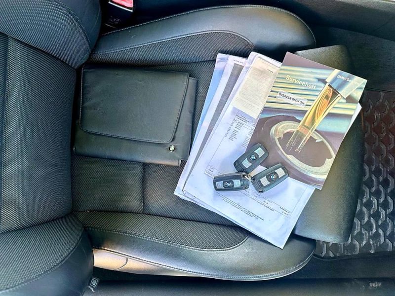 BMW 325i E92 218ch PACK M