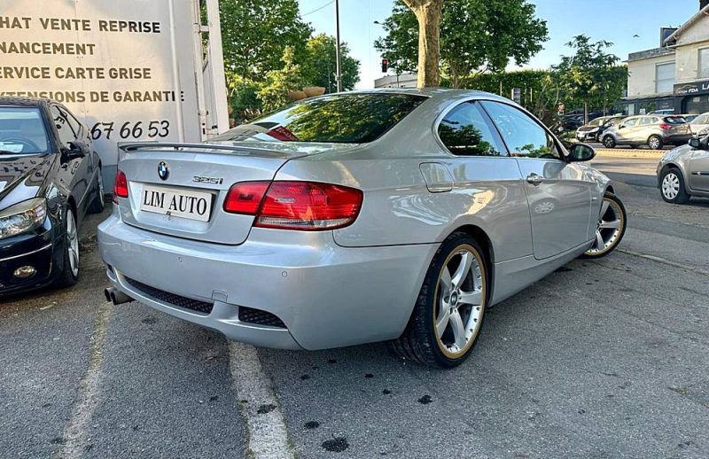 BMW 325i E92 218ch PACK M