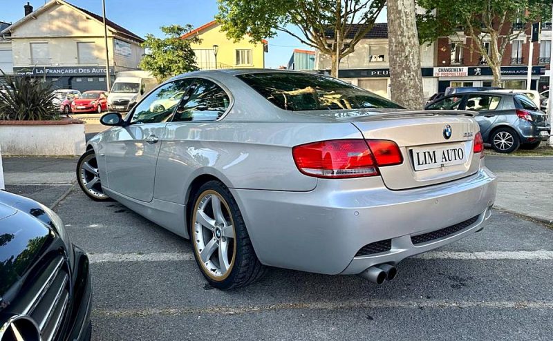 BMW 325i E92 218ch PACK M