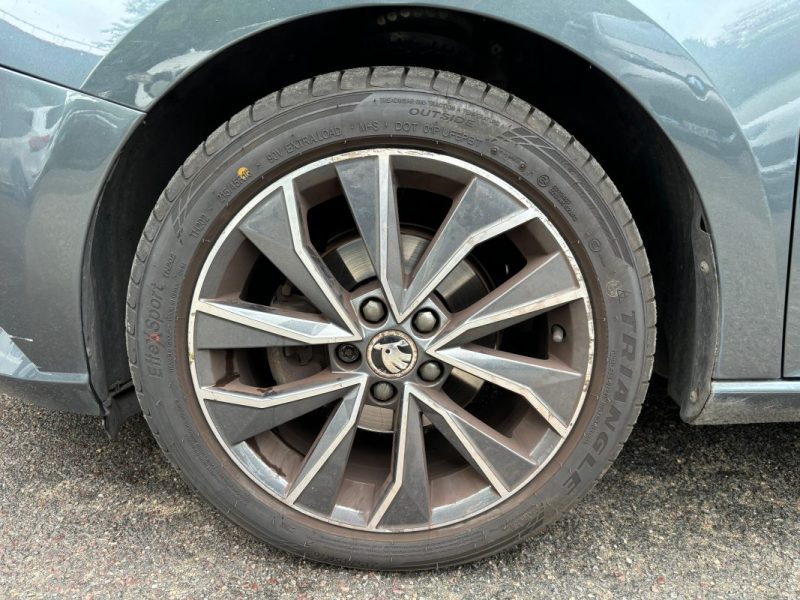 SKODA FABIA III 1.2 TSI 90 cv TOUR DE FRANCE - Distribution ok