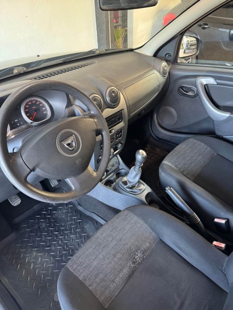 DACIA DUSTER 1.5Dci 90cv 4x4 - Distribution Neuve - CT OK - Révisée 