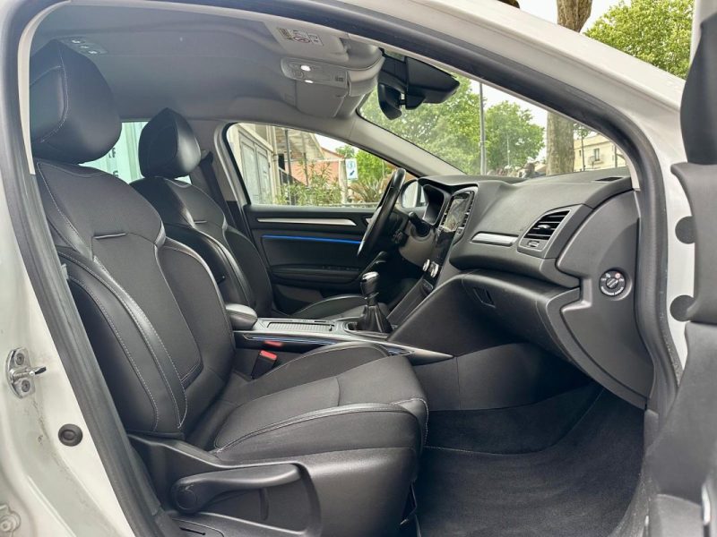 RENAULT MEGANE IV 2021