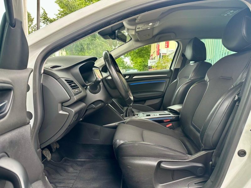 RENAULT MEGANE IV 2021